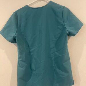 Hydrogreen / Teal Figs Catarina One Pocket Scrub Top Size Small